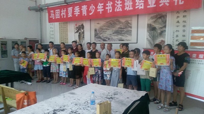 荥阳美术班：培养未来的艺术精灵